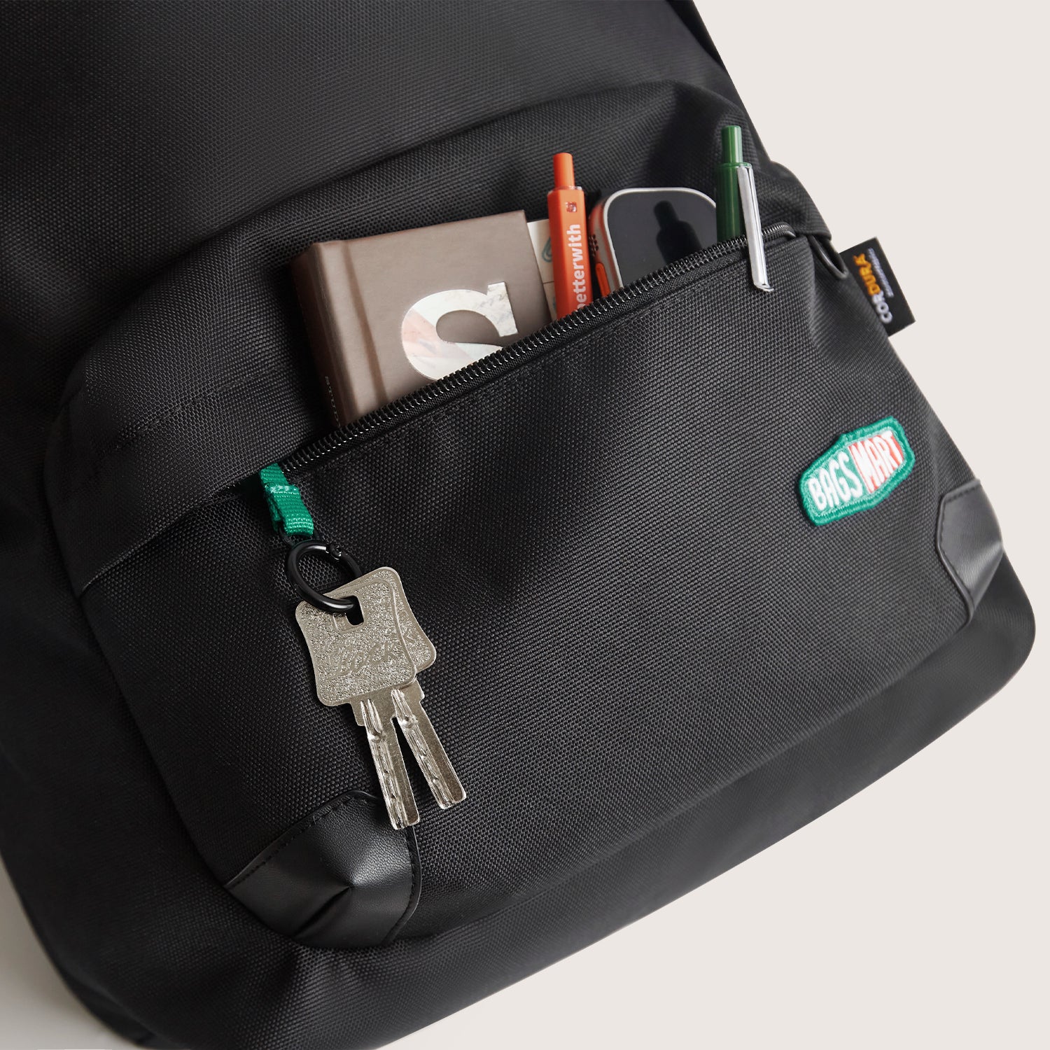 sustainable-stylish-daypack-wi-24-3mnchp
