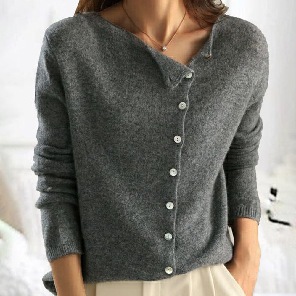 Gigi - Buttoned Sweater