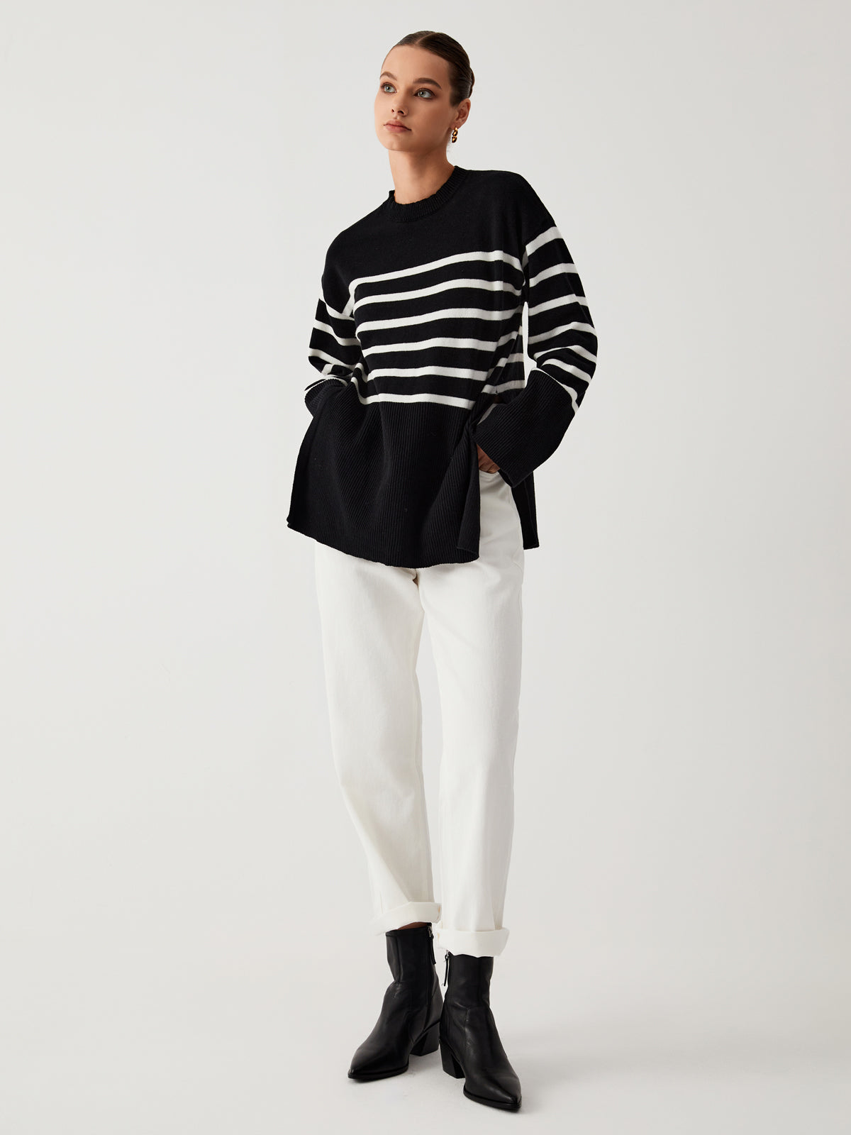 Zephyra | Stylish Women's Striped Sweater for Casual Elegance