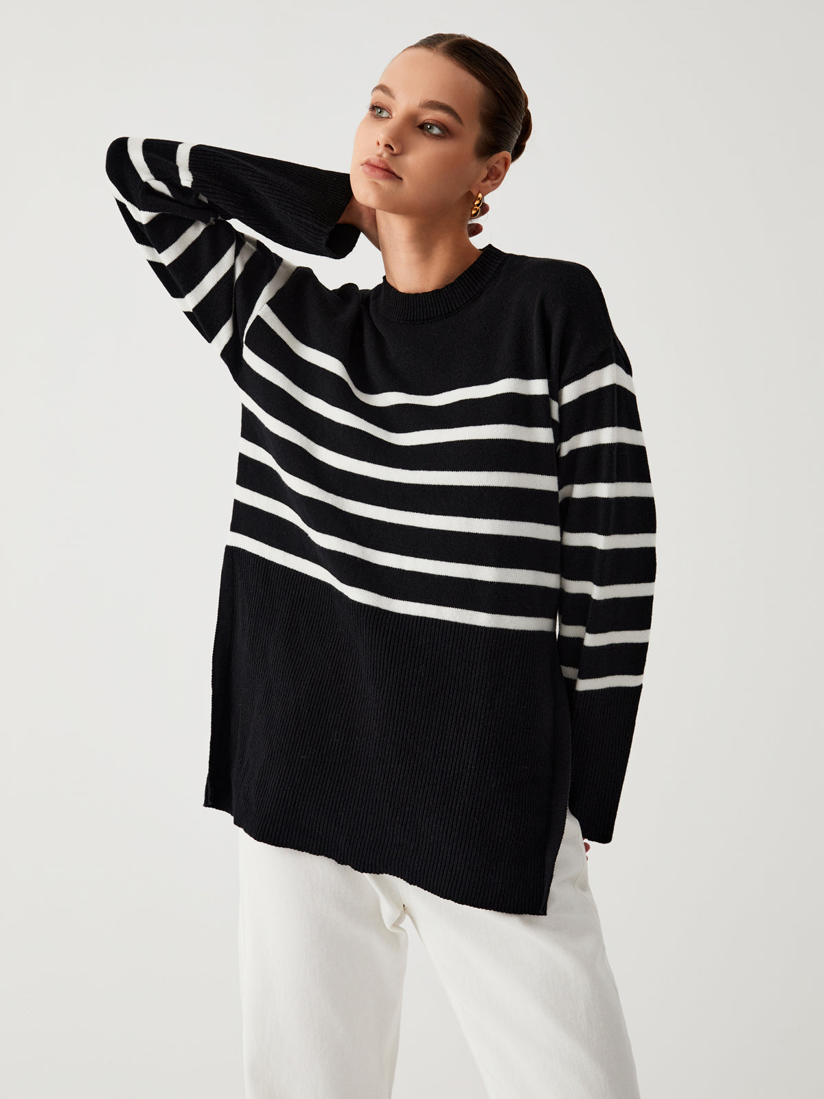 Zephyra | Stylish Women's Striped Sweater for Casual Elegance