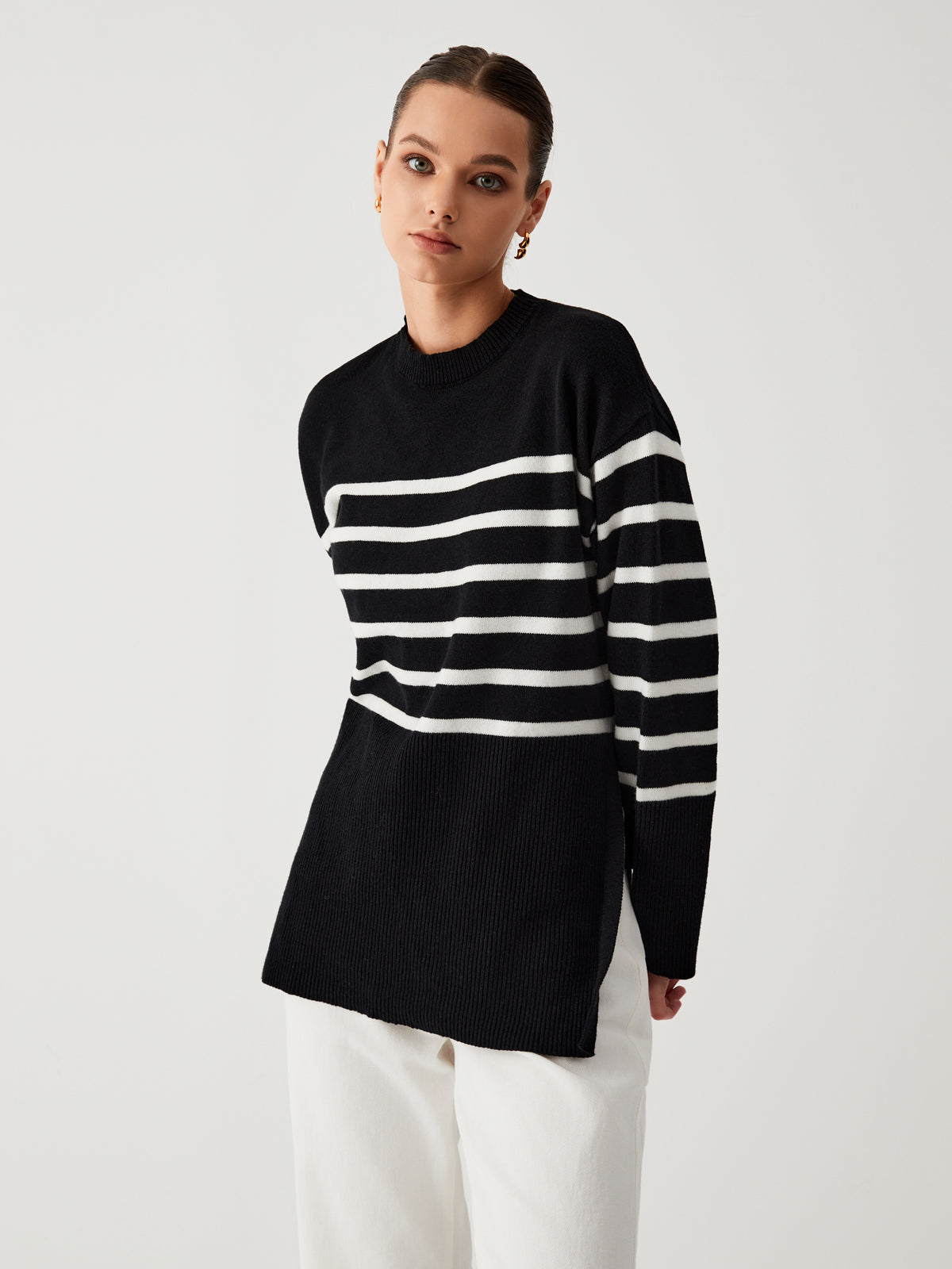 Zephyra | Stylish Women's Striped Sweater for Casual Elegance