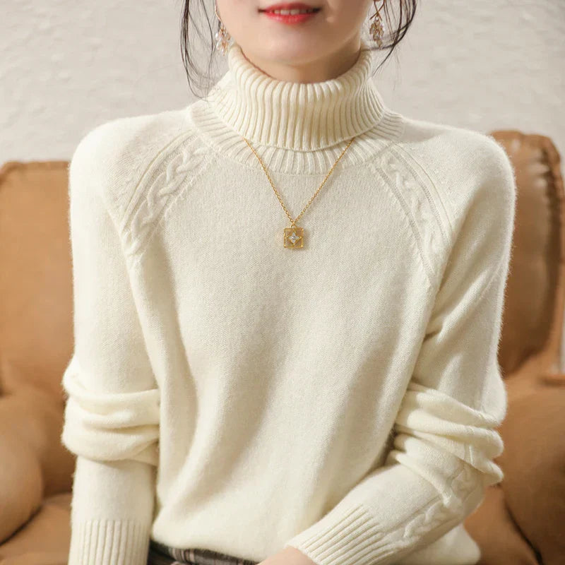 Calista | Cozy Turtleneck Sweater for Stylish Winter Layers