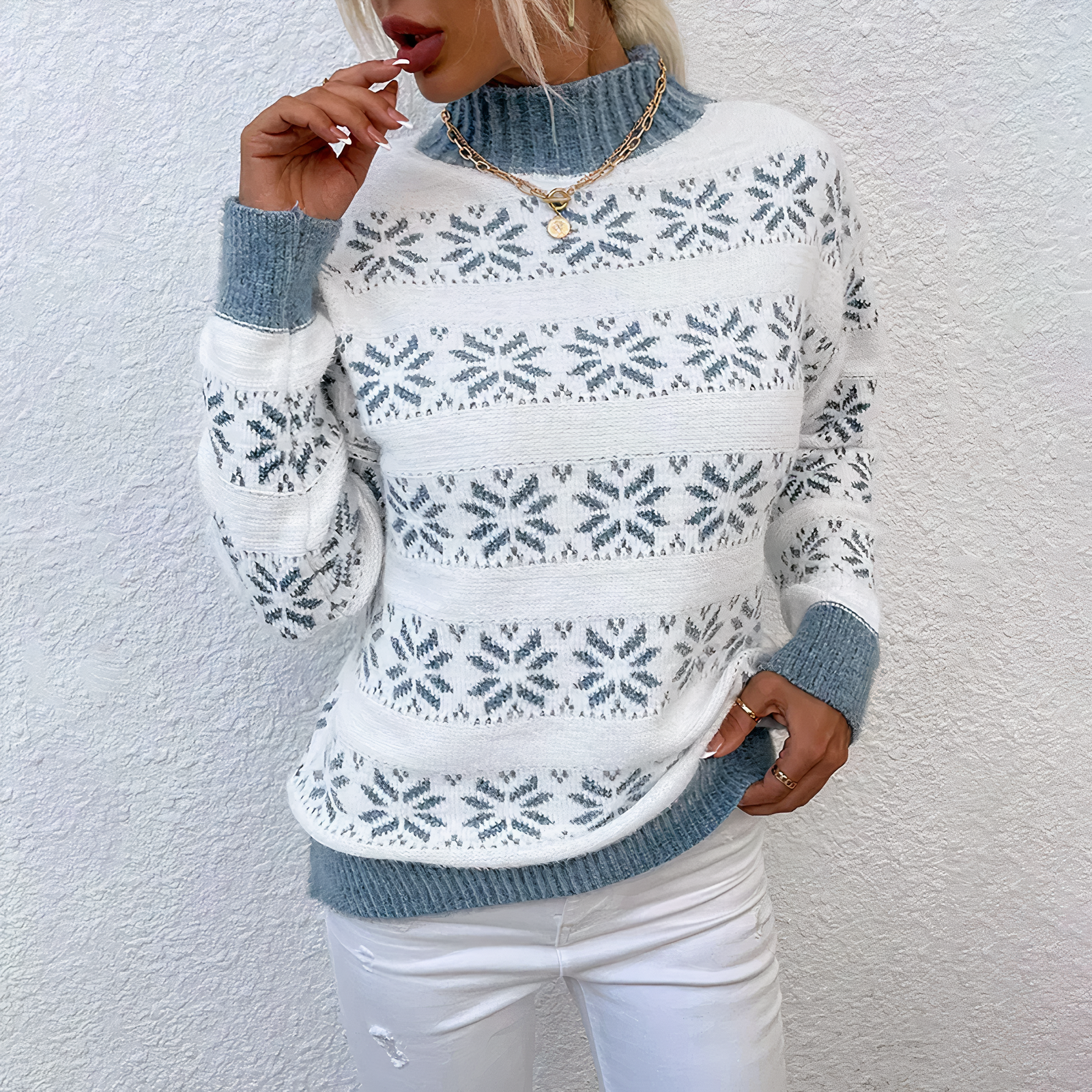 Mirabelle | Cozy Winter Pullover with Snowflake Design