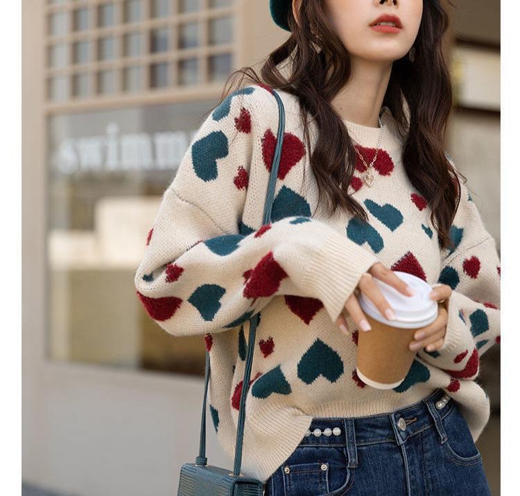 Zairaelle | Cozy Heart Print Oversized Sweater for Women