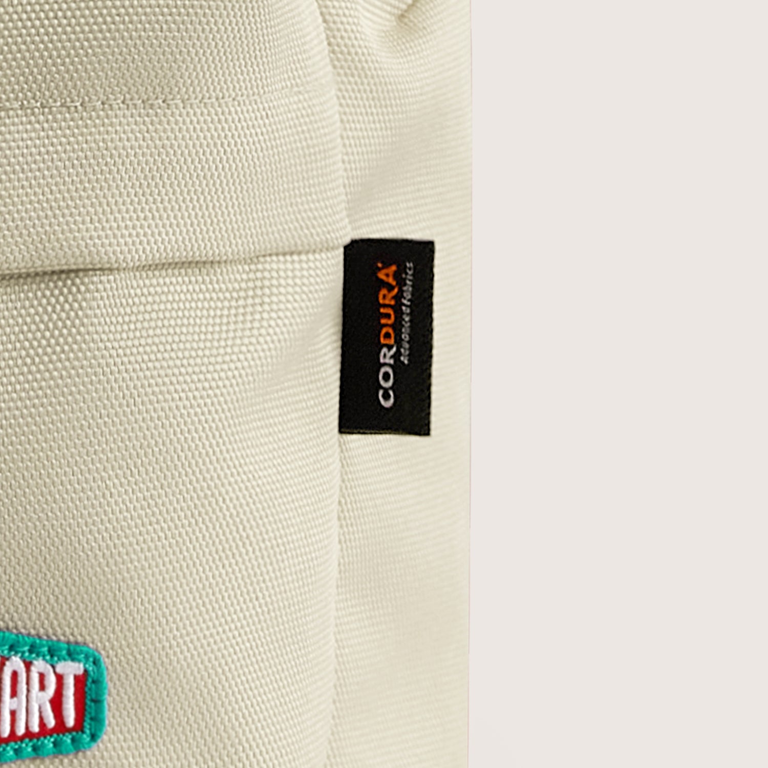 sustainable-stylish-daypack-wi-12-ls948v
