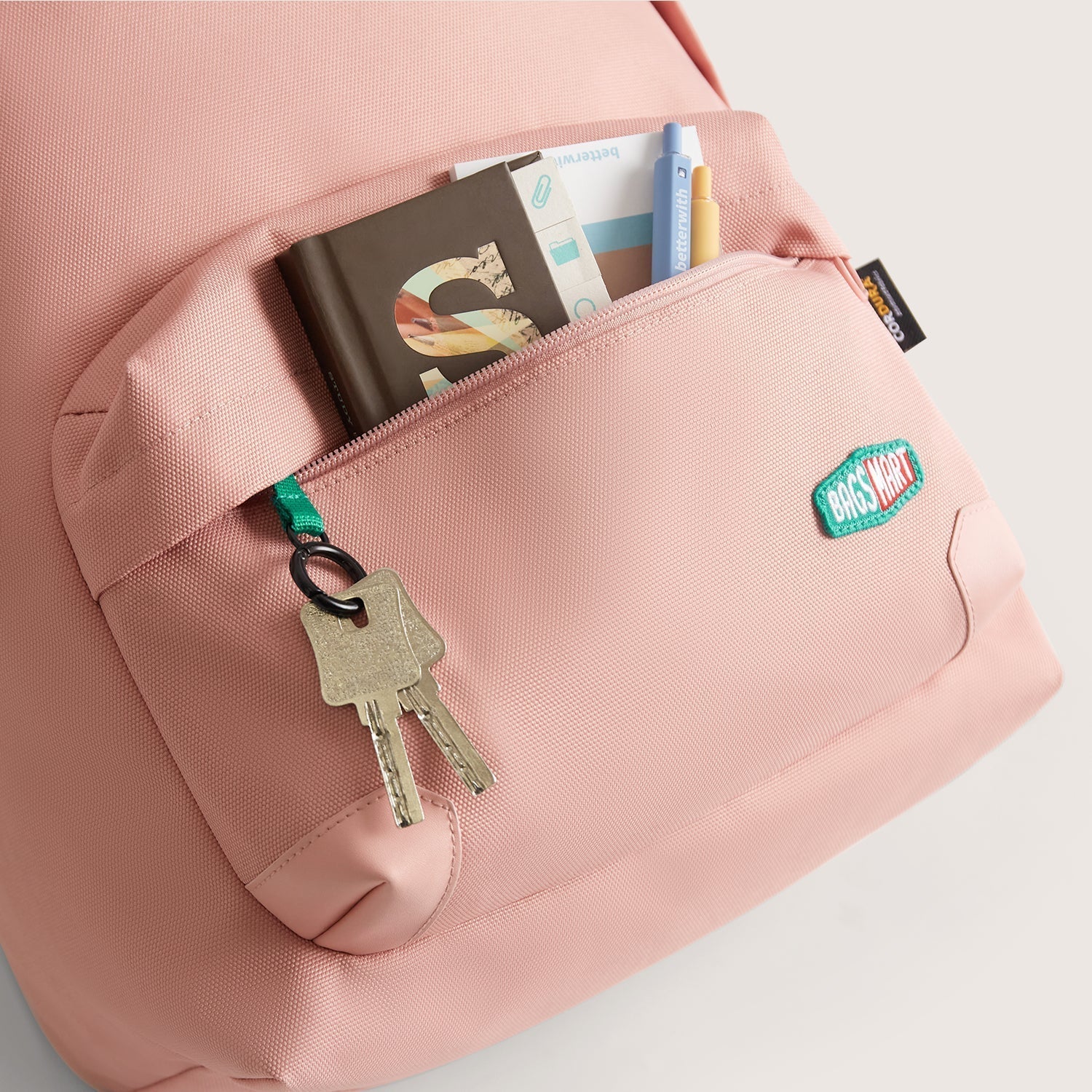 sustainable-stylish-daypack-wi-8-mo6rbt